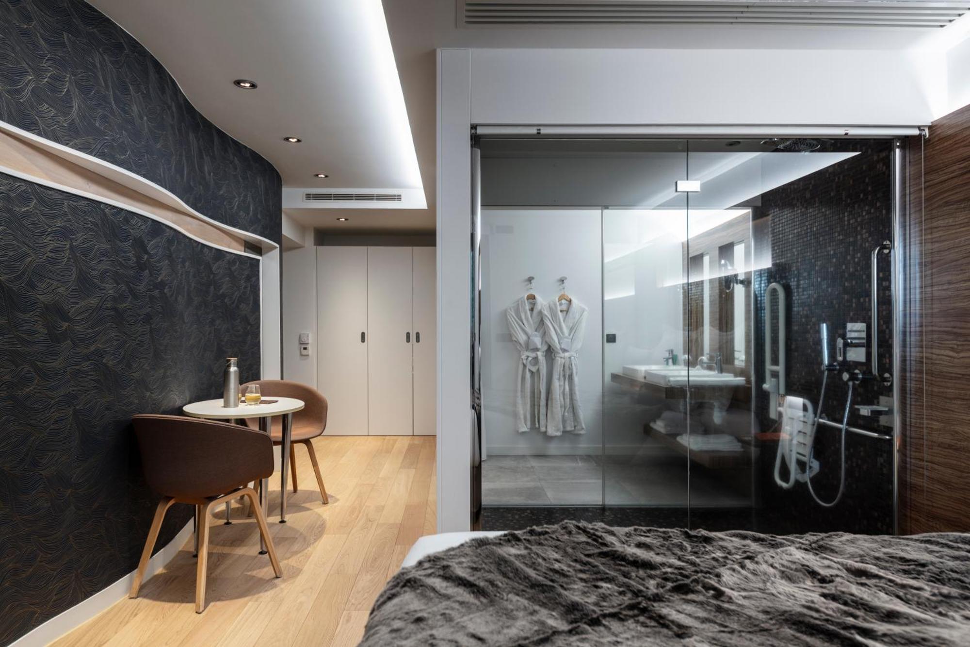 Hôtel Origines par Adrien Descouls Le Broc  Quarto foto