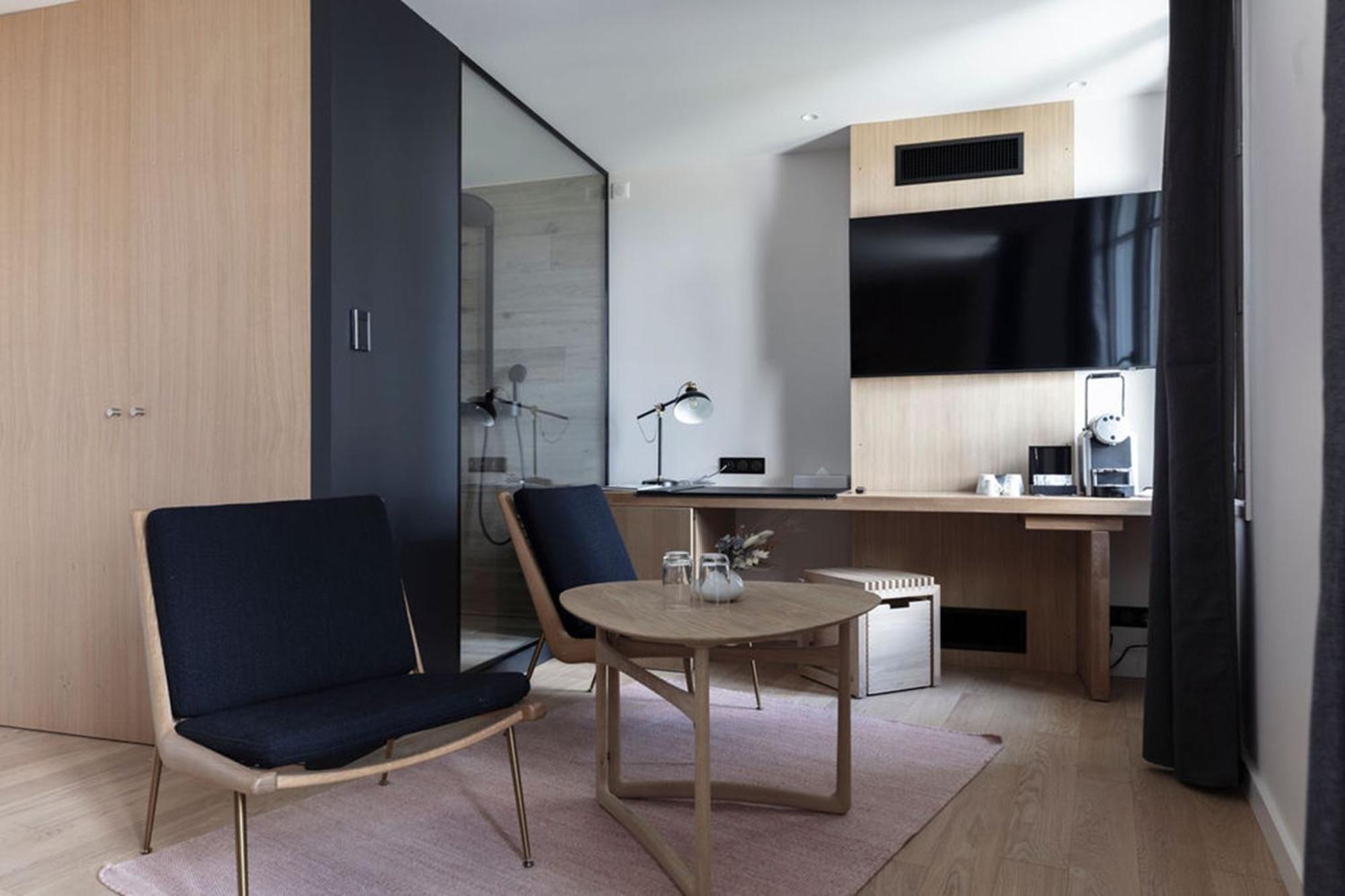 Hôtel Origines par Adrien Descouls Le Broc  Quarto foto