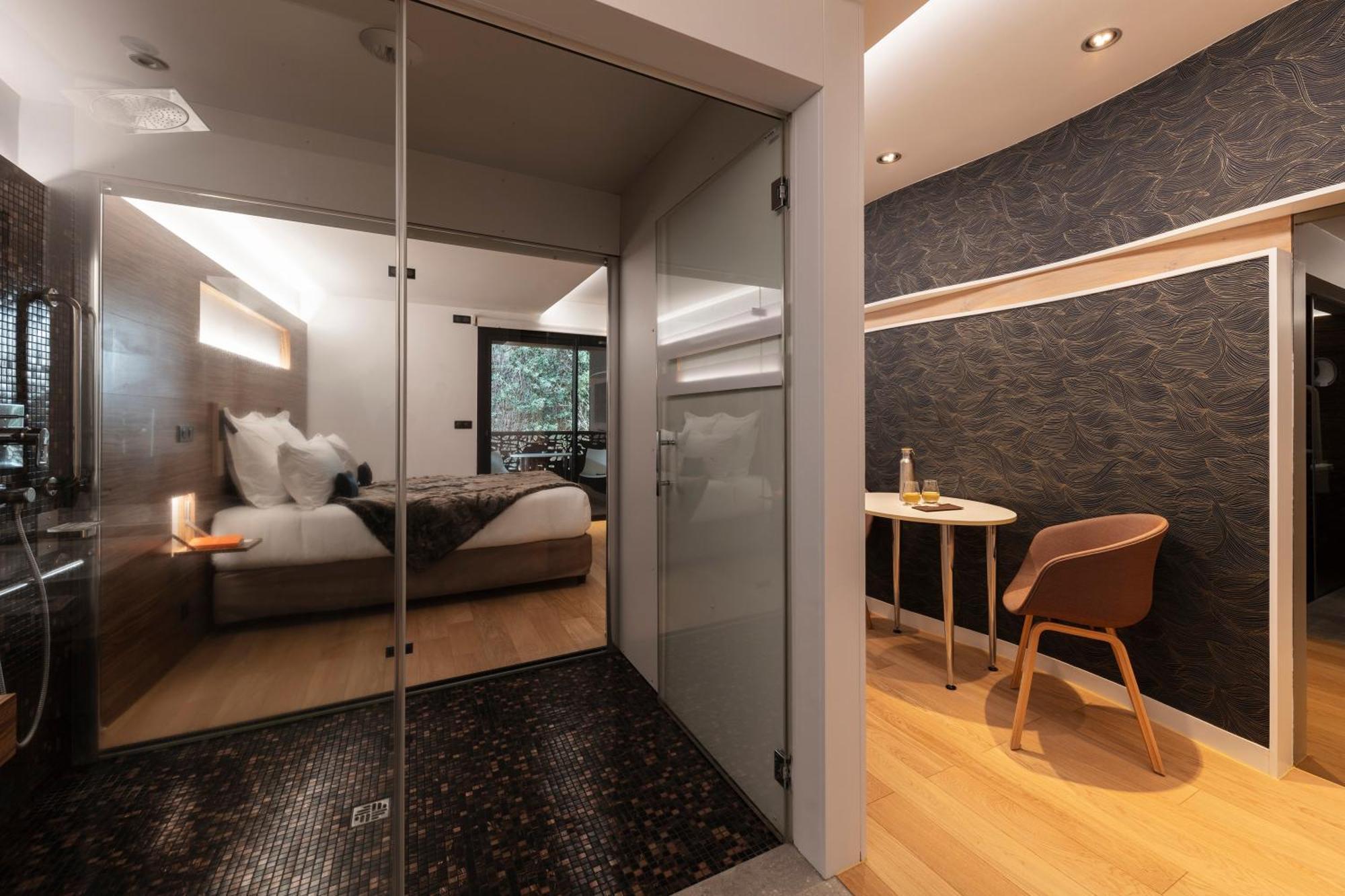 Hôtel Origines par Adrien Descouls Le Broc  Quarto foto